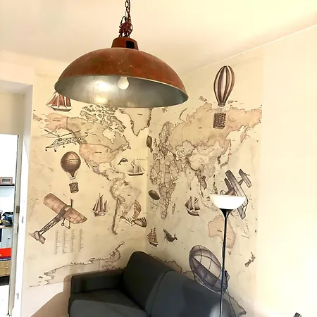 Gare 5 Minutes Garibaldi Republique Privee Non Fumeur Pour Voyageurs Calmes Tram Au Pied De L'immeuble *