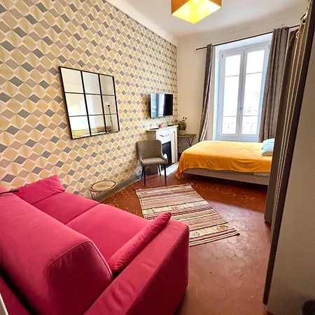 Gare 5 Minutes Garibaldi Republique Privee Non Fumeur Pour Voyageurs Calmes Tram Au Pied De L'immeuble * Nice