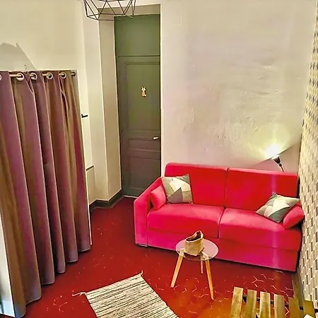 Bed & Breakfast Gare 5 Minutes Garibaldi République Privee Non Fumeur Pour Voyageurs Calmes Tram Au Pied De L'immeuble *