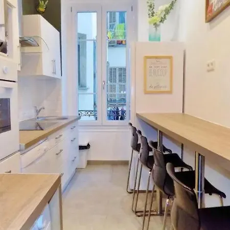 Bed & Breakfast Gare Garibaldi République: Tranquil Private Near Tram Nice